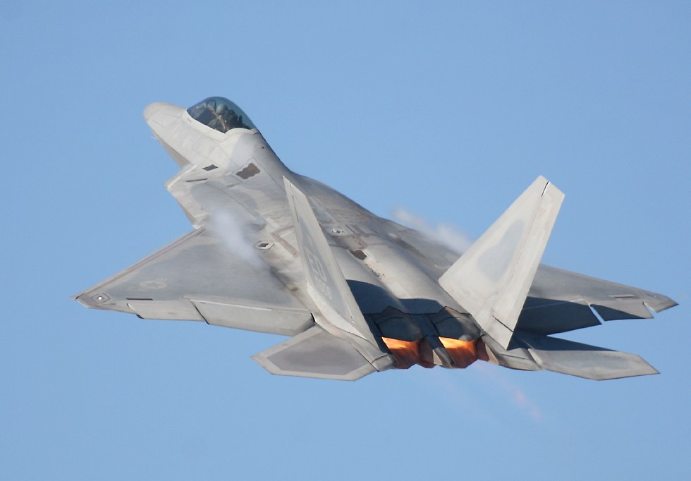 f22 wallpaper. F-22 Raptor