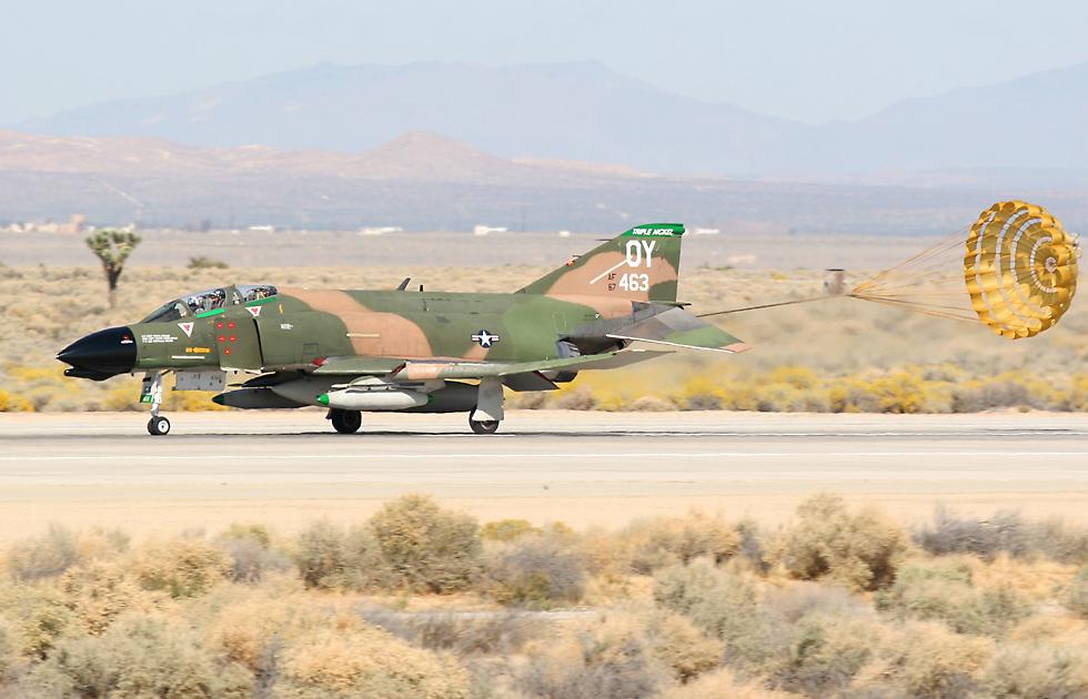 Collings Foundation F-4D Phantom II landing