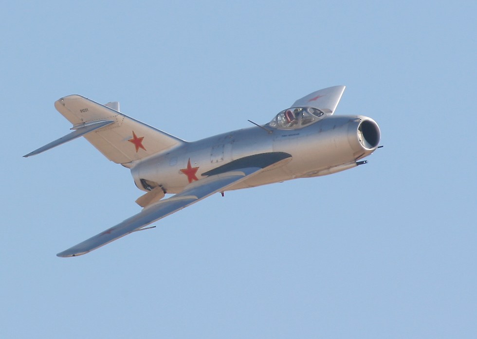 MiG-15 'Fagot'   (click here to open a new page with this photo in computer wallpaper format)