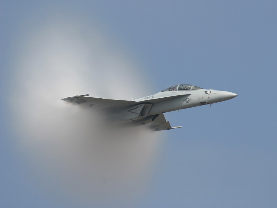 F-18F Super Hornet with vapor cone (click here to open a new window with this photo in computer wallpaper format)