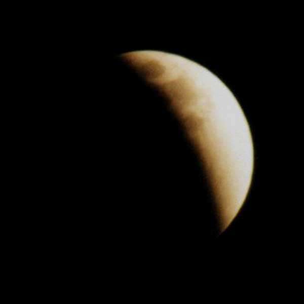 lunar eclipse 2000, image 5