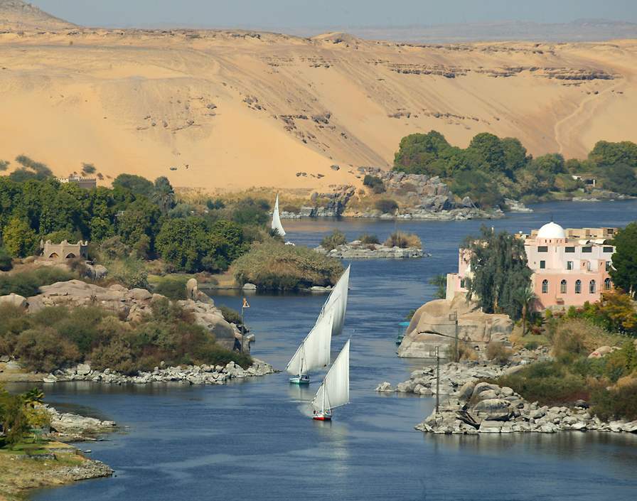 Cataracts Of The Nile. feluccas navigating through