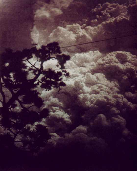 photograph of the mushroom cloud from the ground