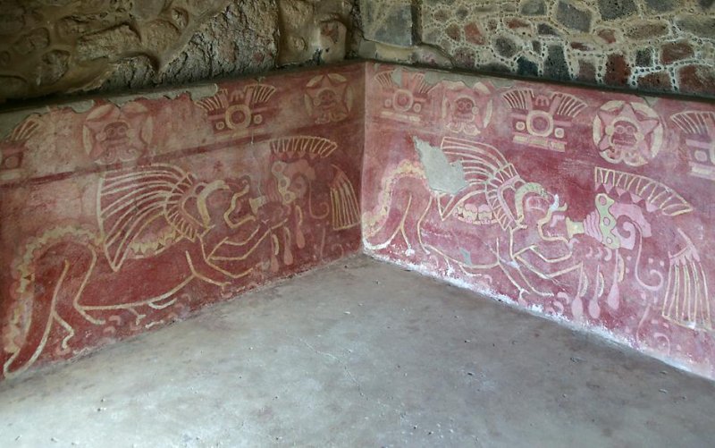 mural in the palace of the jaguars