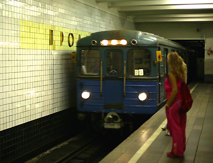 subway train