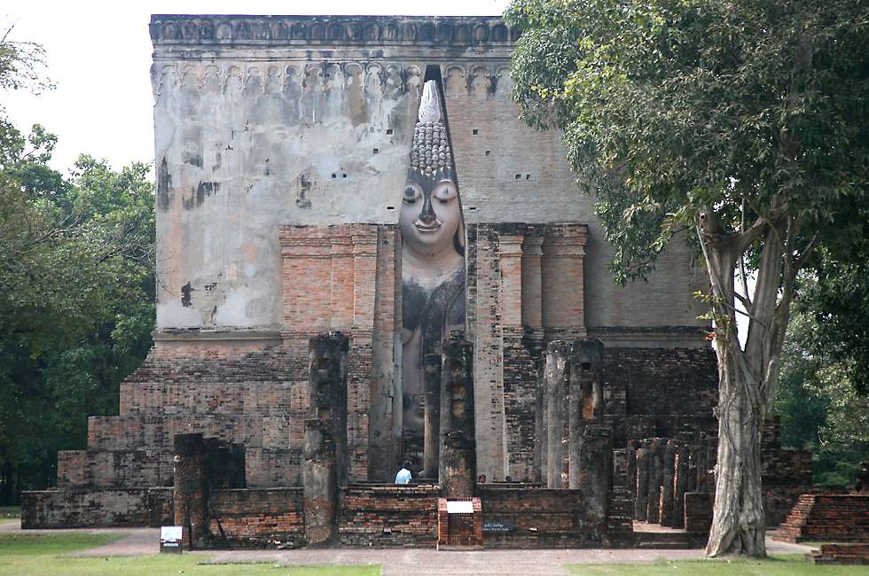 click here to open a new window with this photo in computer wallpaper format