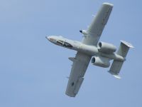 photographed at the Yuma airshow 2004 using a Canon 1Ds digital camera and Canon 100-400mm image stabilized lens set to 400mm (1/500th second, f6.7, ISO 100)