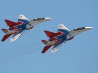 photographed at the 2005 MAKS airshow in Russian using a Canon 20D camera and Canon 100-400mm image stabilized lens set to 400mm  (1/750th second, f8, ISO 200)