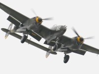 photographed at the 2006 Chino airshow using a Canon 20D camera and Canon 100-400mm lens set to 400mm  (1/350th second, f8, ISO 200)