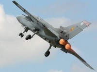 photographed at the 2002 Royal International Air Tattoo (RIAT) using a Canon D60 camera and Canon 100-400mm image stabilized lens set to 220mm  (1/500th second, f6.7, ISO 100)