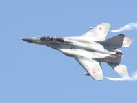 photographed at the 2005 MAKS airshow in Russia using a Canon 20D camera and Canon 100-400mm image stabilized lens set to 400mm  (1/250th second, f9.5, ISO 200)