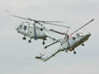 Westland Lynx helicopter photographed at the Royal International Air Tattoo 2002 in England using a Canon D60 digital camera and Canon 100-400mm image stabilized lens set to 135mm (1/500th second, f5.6, ISO 100)