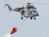 photographed at the 2006 Czech International Air Fair using a Canon 20D camera and Canon 100-400mm image stabilized lens set to 370mm  (1/250th second, f9.5, ISO 200)