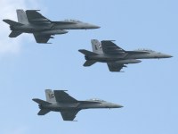 photographed at the 2005 Oceana Airshow using a Canon 20D digital camera and Canon 100-400mm image stabilized lens set to 180mm (1/750th second, f8, ISO 200)