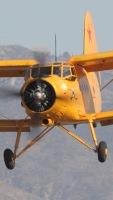 photographed at the 2006 Cable airshow using a Canon 20D camera and Canon 100-400mm image stabilized lens set to 300mm  (1/250th second, f11, ISO 200)