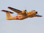 photographed at the 2005 Oceana airshow in Virginia using a Canon 20D camera and Canon 100-400mm image stabilized lens set to 300mm  (1/350th second, f5.6, ISO 100)
