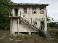 photographed in May of 2009 using a Canon 5D camera and Sigma 15-30mm lens set to 17mm  (1/180th second, f13, ISO 400)