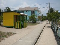 photographed in May of 2009 using a Canon 5D camera and Canon 28-135mm image stabilized lens set to 35mm  (1/125th second, f11, ISO 200)