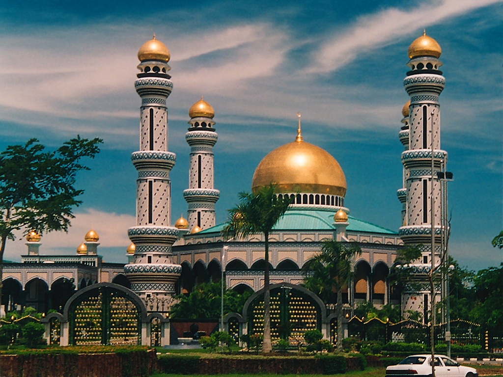 Omar Ali Saifuddin mosque · Waqif mosque 