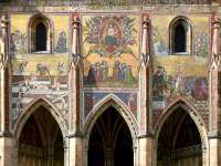 photographed in August of 2006 using a Canon 5D camera and Canon 28-135mm image stabilized lens set to 60mm  (1/90th second, f13, ISO 200)