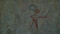 photographed in the Egyptian museum in December of 2003 using a Canon 1Ds digital camera and Sigma 15-30mm lens set to 30mm  (1/4 second, f8, ISO 200)