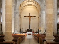 photographed in April of 2009 using a Canon 5D camera and Canon 50mm f1.4 lens  (1/60th second, f2, ISO 400)