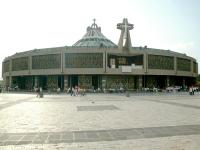 photographed in August of 2004 using a Canon 1Ds camera and Canon 28-105mm lens set to 28mm  (1/60th second, f8, ISO 100)