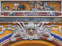 photographed in December of 2004 using a Canon 10D digital camera and Canon 100-400mm image stabilized lens set to 100mm  (1/180th second, f4.5, ISO 200)