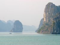 photographed in December of 2004 using a Canon 10D digital camera and Canon 100-400mm lens set to 150mm  (1/750th second, f5.6, ISO 200)