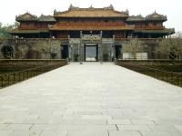 photographed in December of 2004 using a Canon 1Ds camera and Sigma 15-30mm lens set to 30mm  (1/15th second, f16, ISO 100)