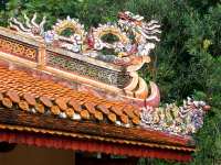 photographed in December of 2004 using a Canon 10D camera and Canon 100-400mm image stabilized lens set to 100mm  (1/350th second, f5.6, ISO 200)