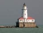 Chicago Breakwater lighthouse photographed Oct 2002 using a Canon D60 camera and Canon 100-400mm lens