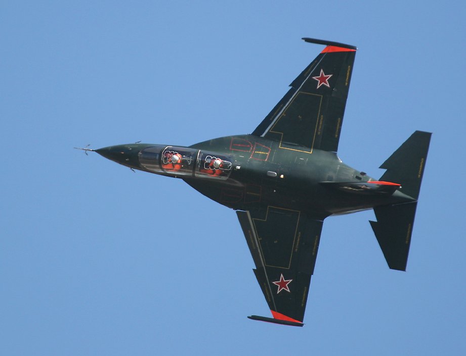 Yak-130 Mitten prototype military jet trainer   (click here to open a new window with this photo in computer wallpaper format)