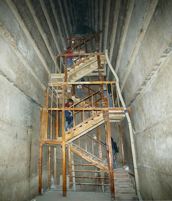 staircase in the second corbelled chamber