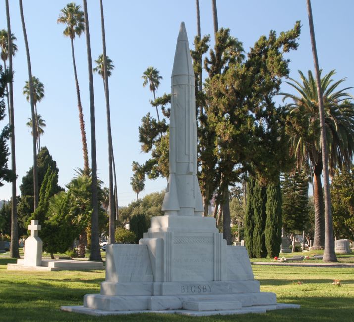 click here to open a new window with this photo in computer wallpaper format