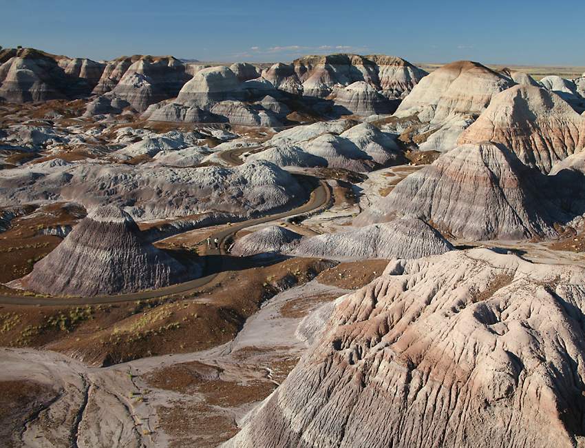 click here to open a new window with this photo in computer wallpaper format