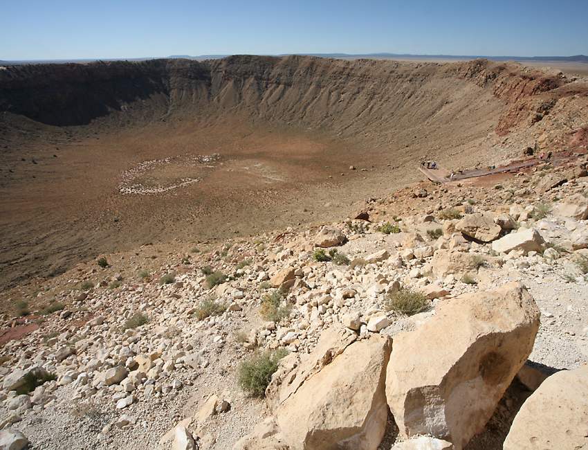 click here to open a new window with this photo in computer wallpaper format