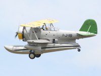 photographed at the 2005 Yankee Air Museum 'Thunder Over Michigan' airshow using a Canon 20D camera and Canon 100-400mm image stabilized lens set to 320mm  (1/500th second, f6.7, ISO 200)