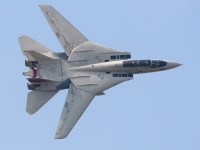 photographed at the 2005 NAS Oceana airshow using a Canon 20D camera and Canon 100-400mm image stabilized lens set to 400mm  (1/750th second, f8, ISO 200)